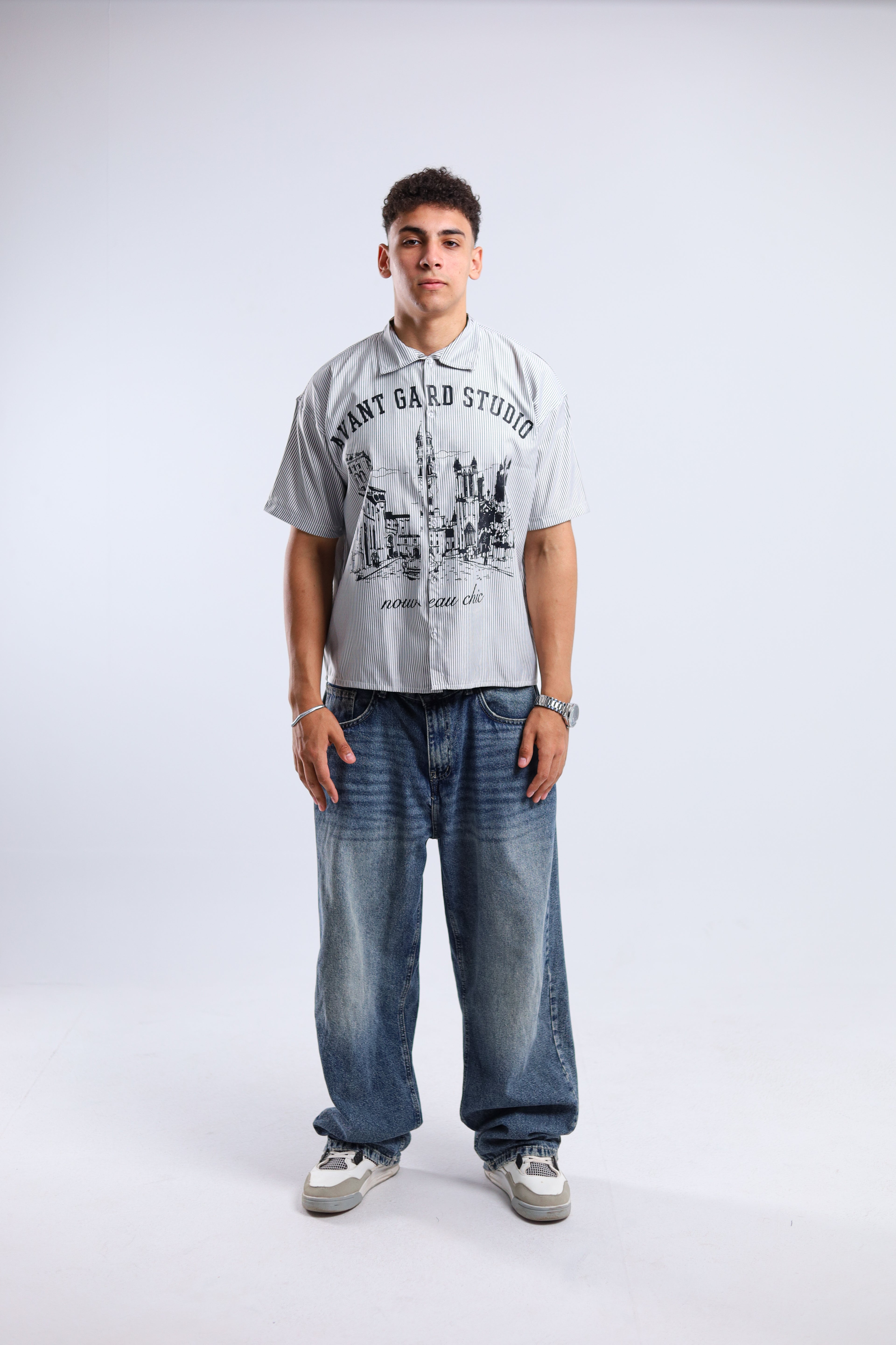 Avant's  gard short sleeve